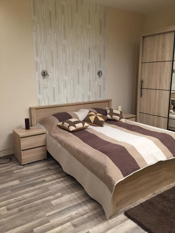Solaris-Szeged Apartman Appartement Buitenkant foto